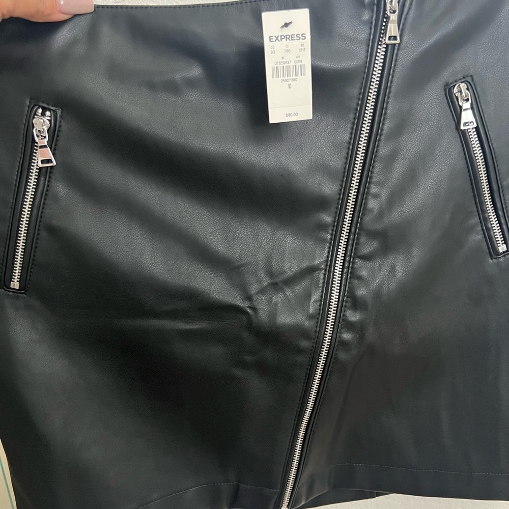 Express leather black skirt Sz 10. Brand new with tags